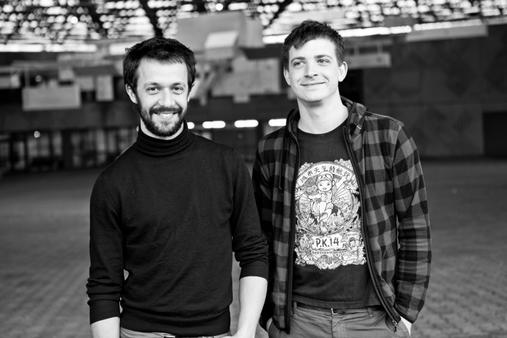 Portrait de Nicolas Barreau et Jules Charbonnet, plasticiens et designers par Caroline Ablain Photographe à Rennes