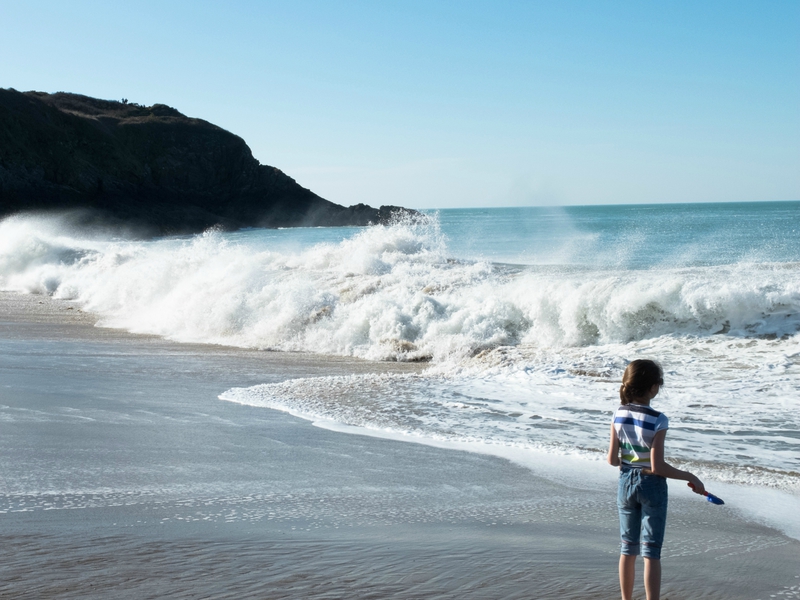 Photos de vagues sur une plage bretonne  par Caroline Ablain Photographe à Rennes