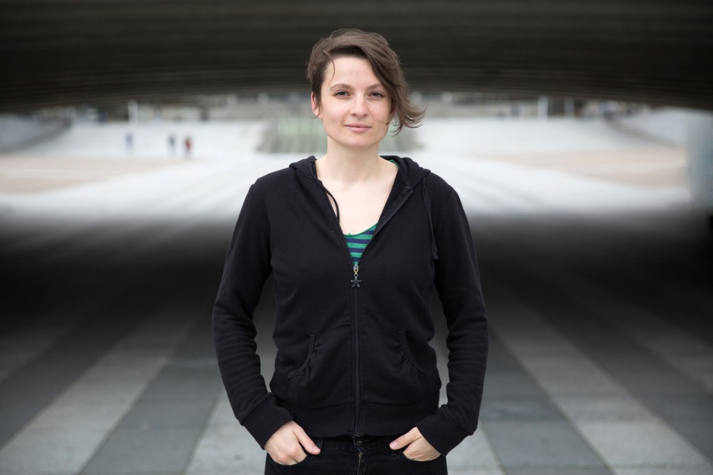 Portraits de Flora Diguet, comédienne par Caroline Ablain photographe à Rennes